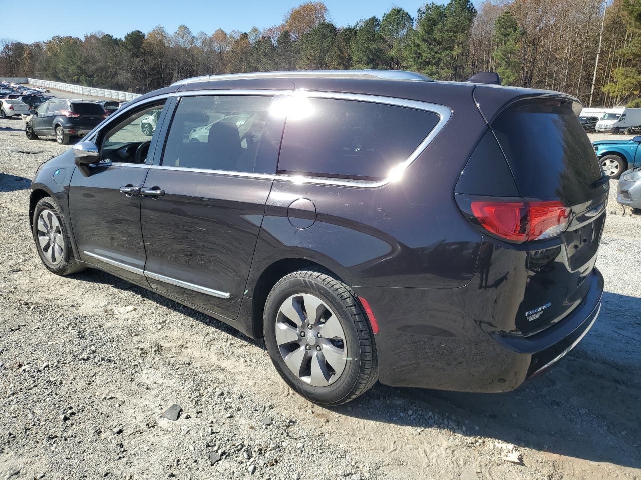 CHRYSLER PACIFICA HYBRID LIMITED