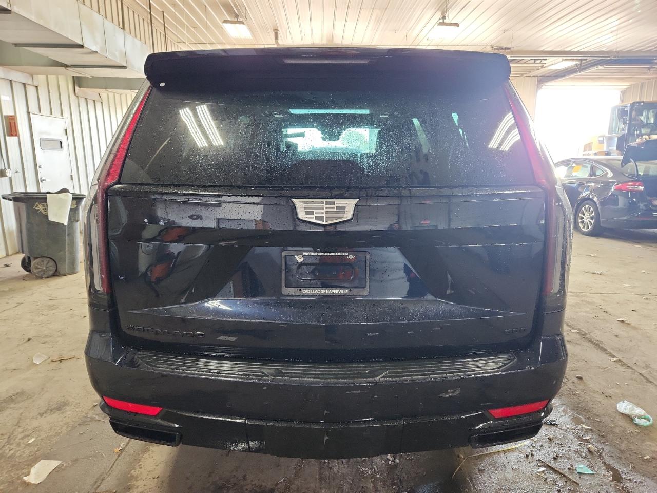 CADILLAC ESCALADE ESV SPORT PLATINUM