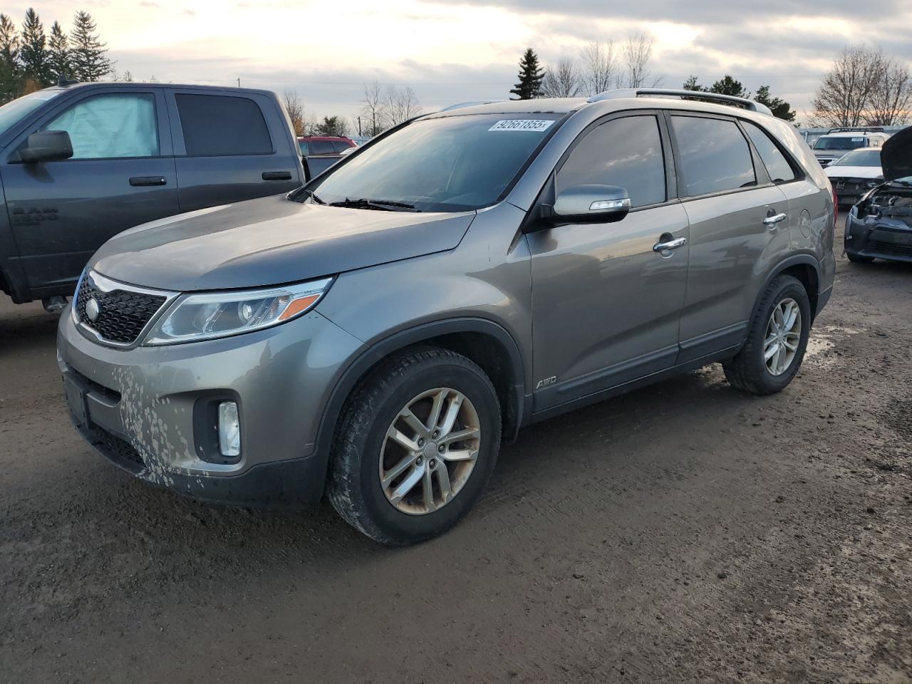 KIA SORENTO LX