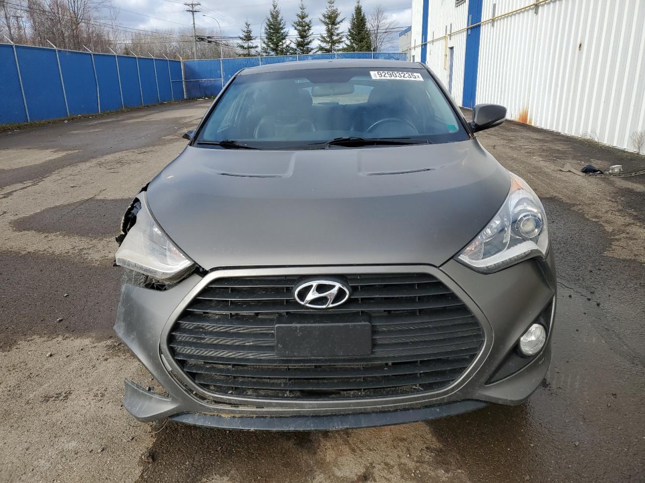 HYUNDAI VELOSTER TURBO