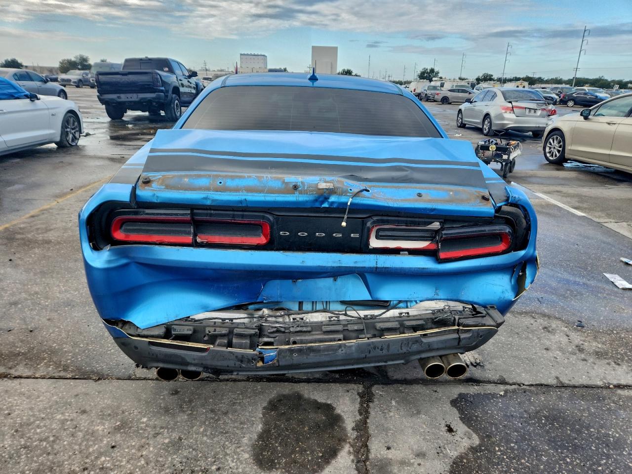 DODGE CHALLENGER R/T SCAT PACK