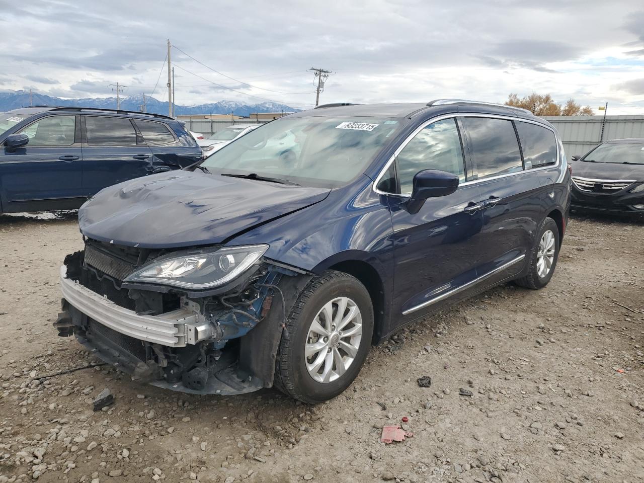 CHRYSLER PACIFICA TOURING L