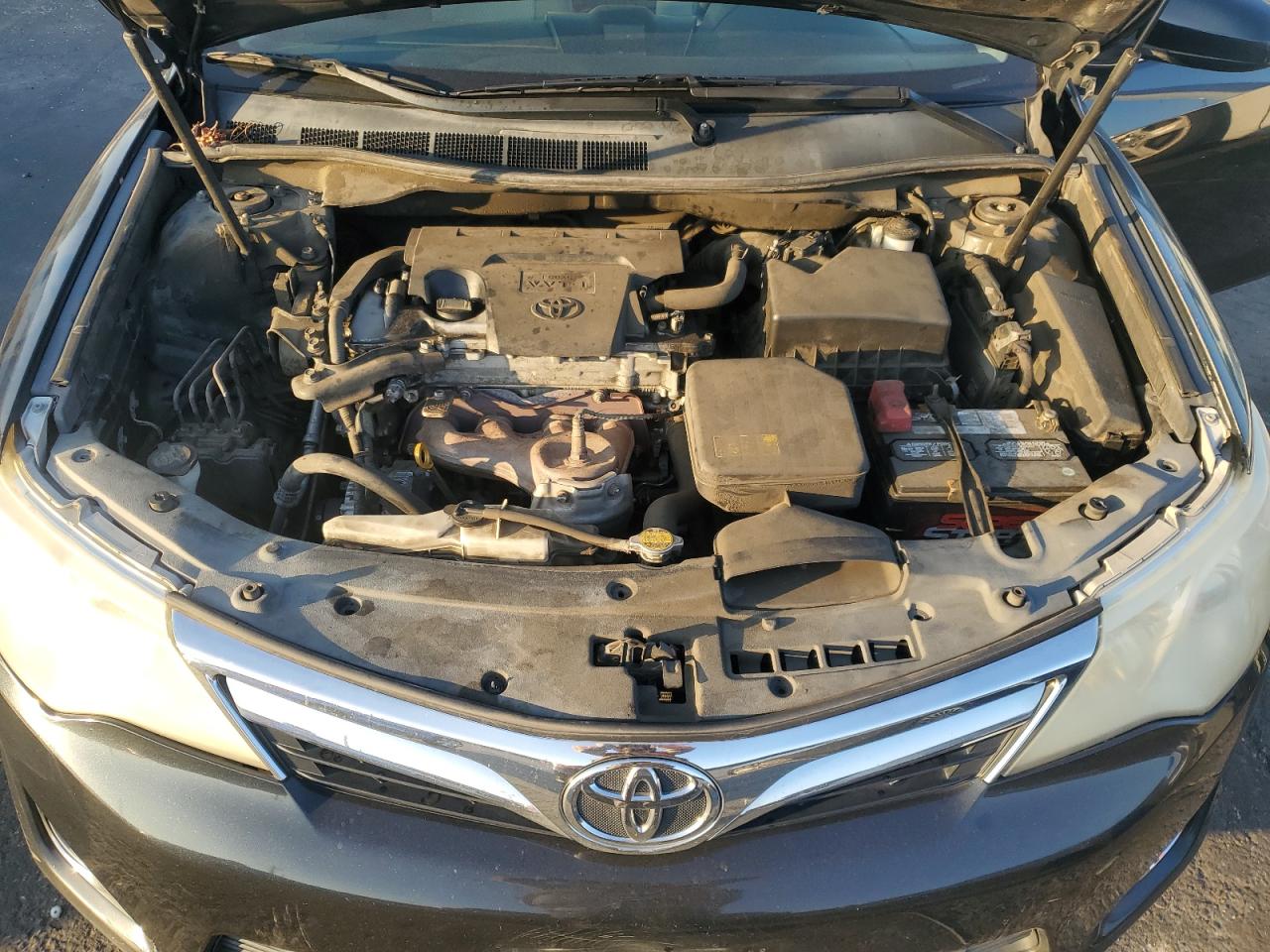 TOYOTA CAMRY BASE