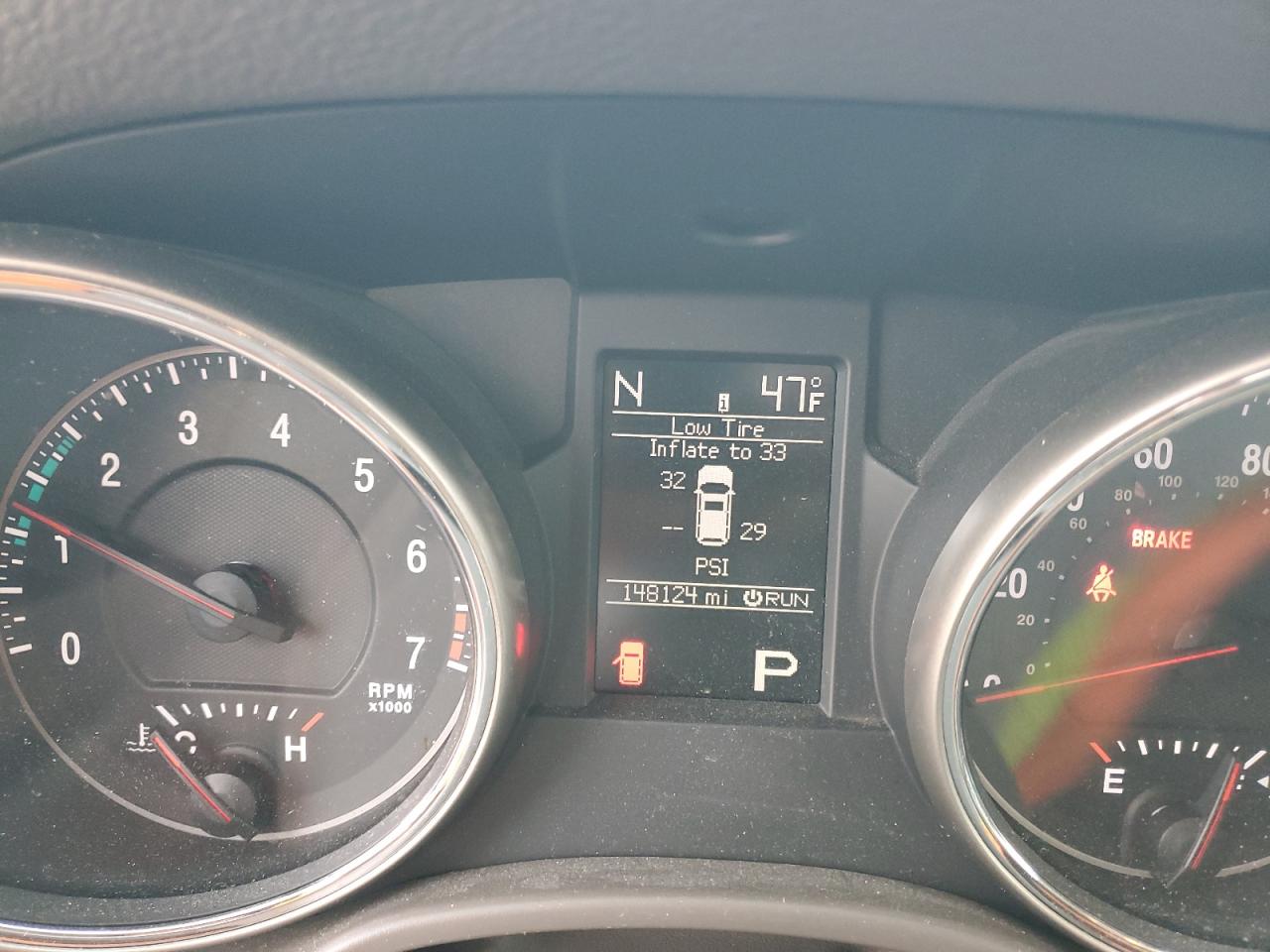 JEEP GRAND CHEROKEE LAREDO