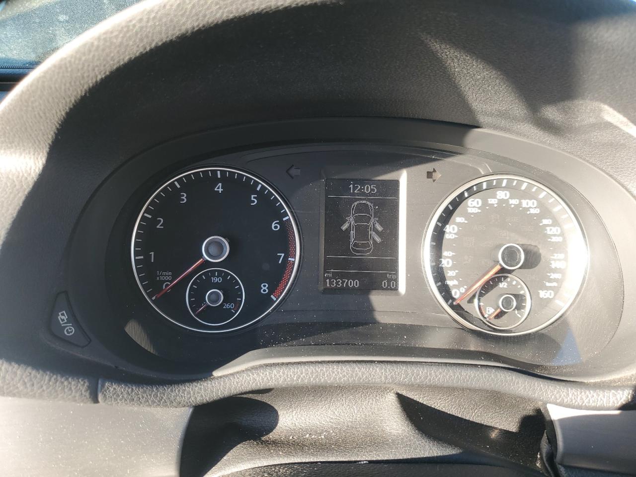 VOLKSWAGEN PASSAT SE