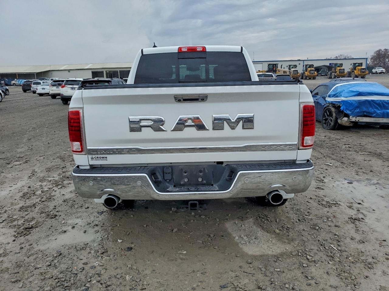 RAM 1500 LONGHORN