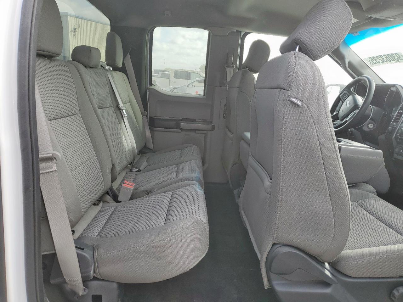 FORD F-150 SUPER CAB