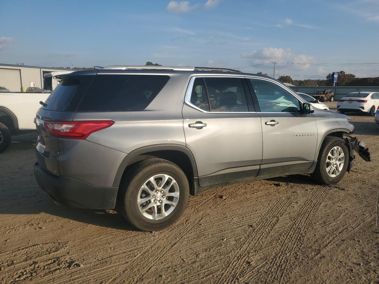 CHEVROLET TRAVERSE LT