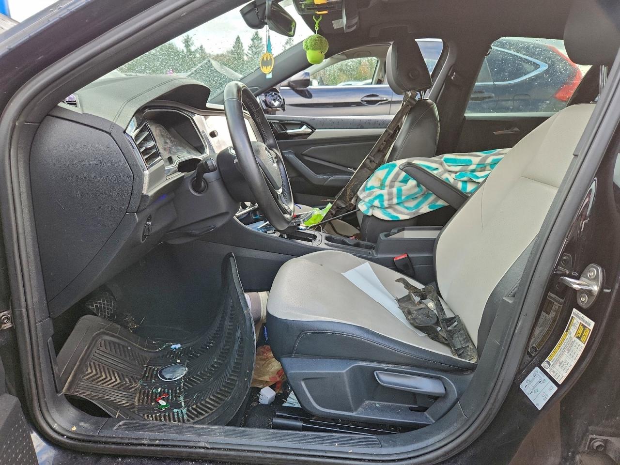 VOLKSWAGEN JETTA SEL