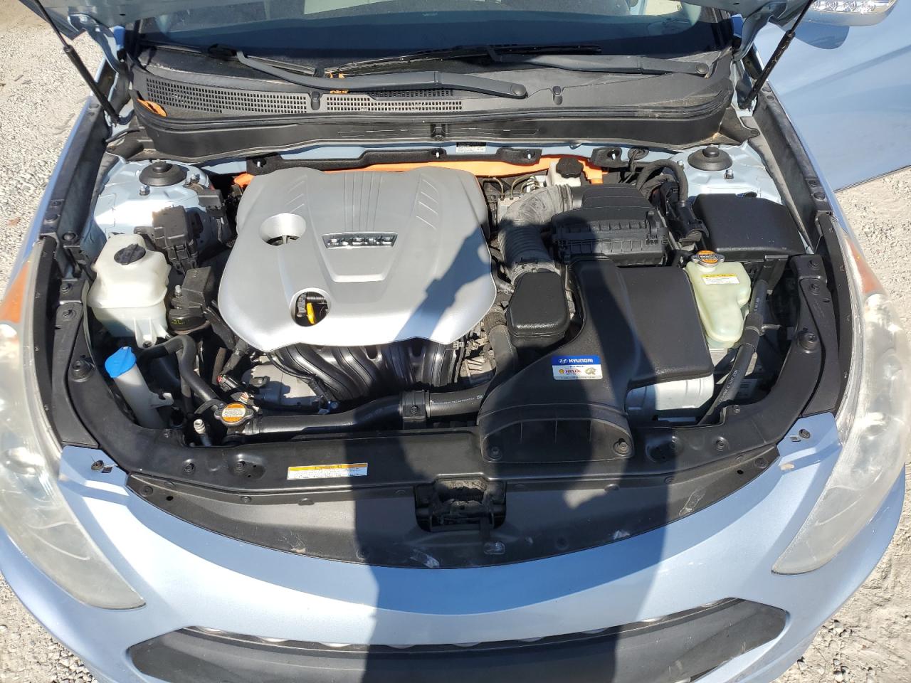 HYUNDAI SONATA HYBRID