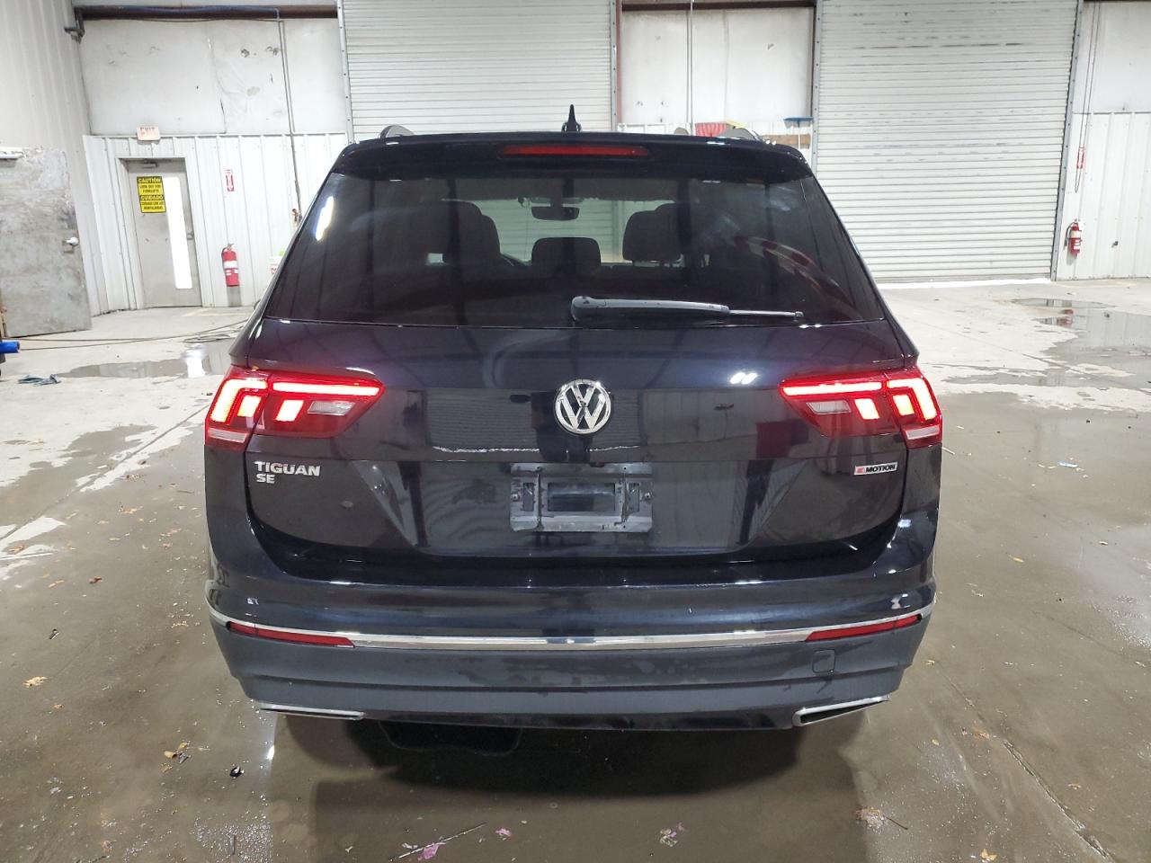 VOLKSWAGEN TIGUAN SE