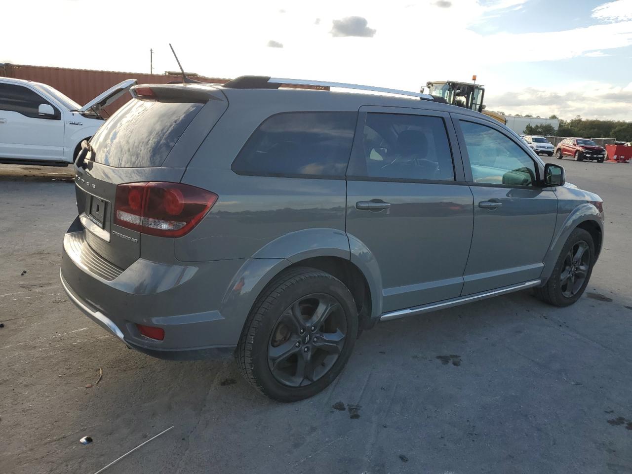 DODGE JOURNEY CROSSROAD