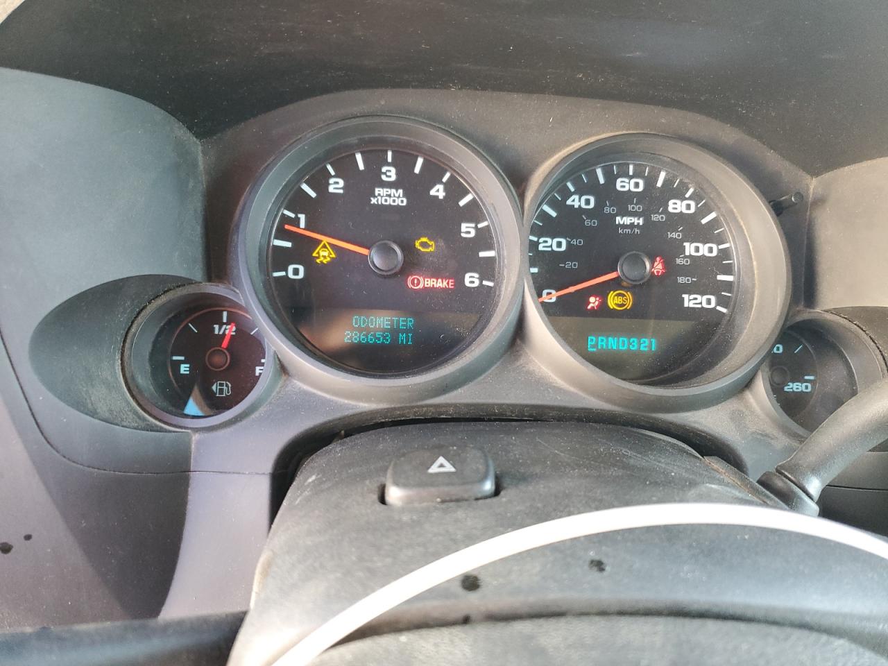 CHEVROLET SILVERADO K1500 LS