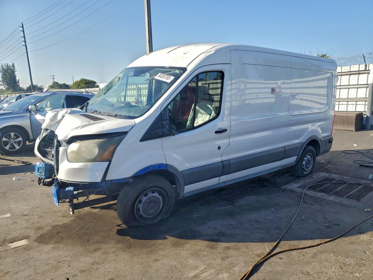 Lot #3296291456 2015 FORD TRANSIT T-