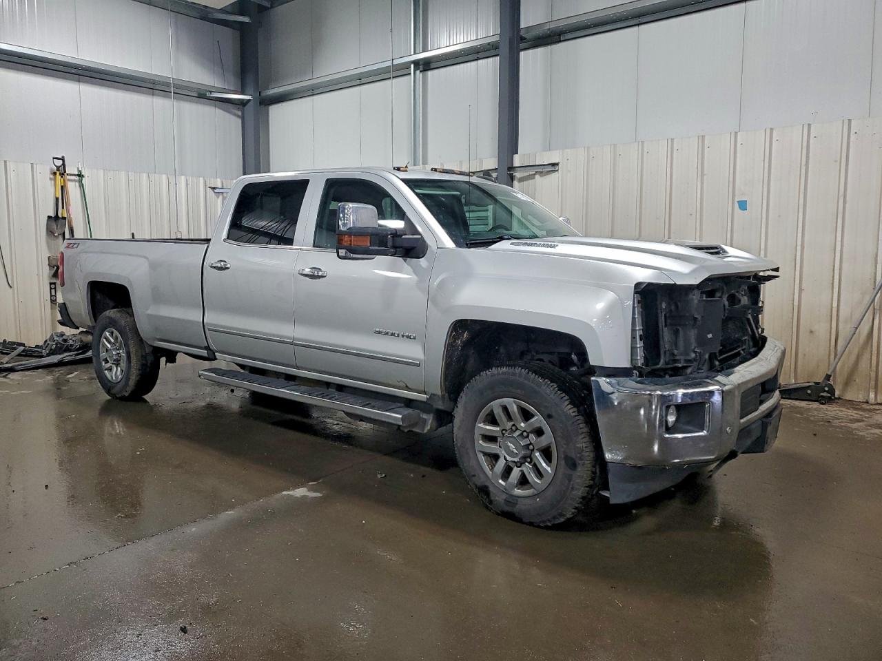 CHEVROLET SILVERADO K3500 LTZ