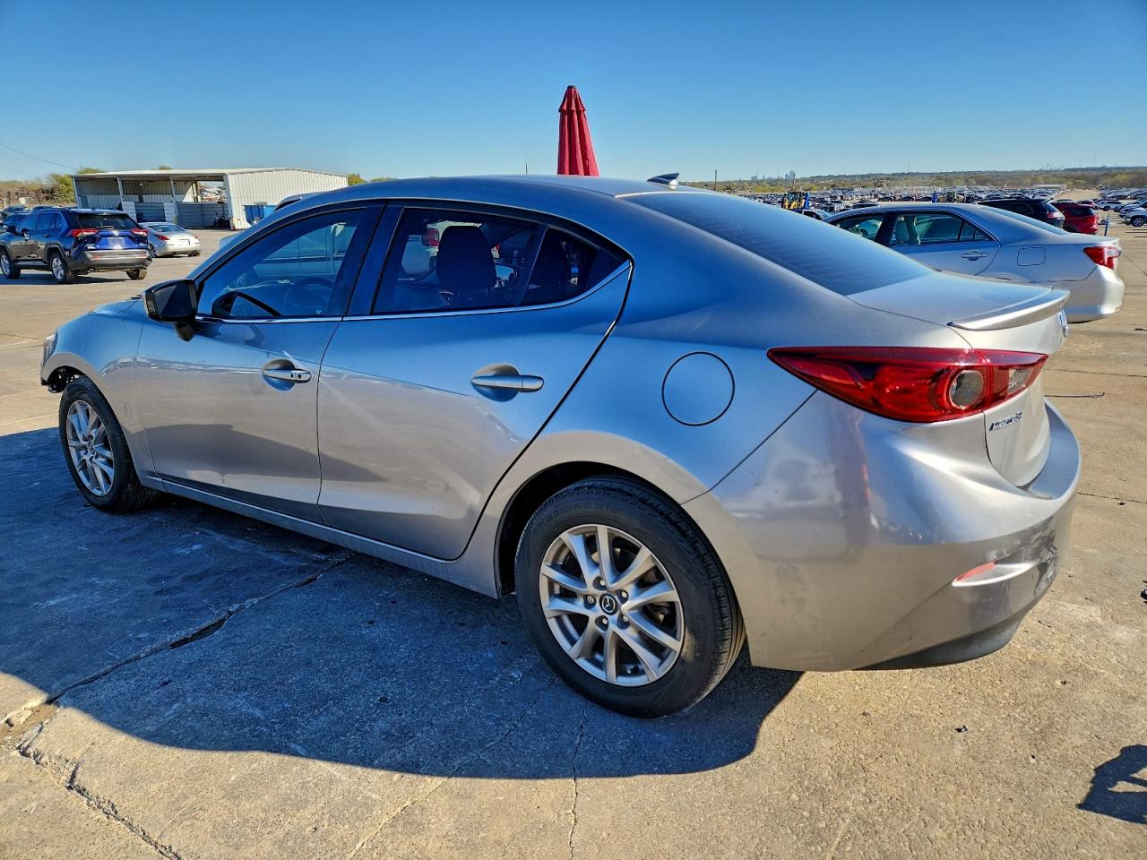 MAZDA 3 GRAND TOURING