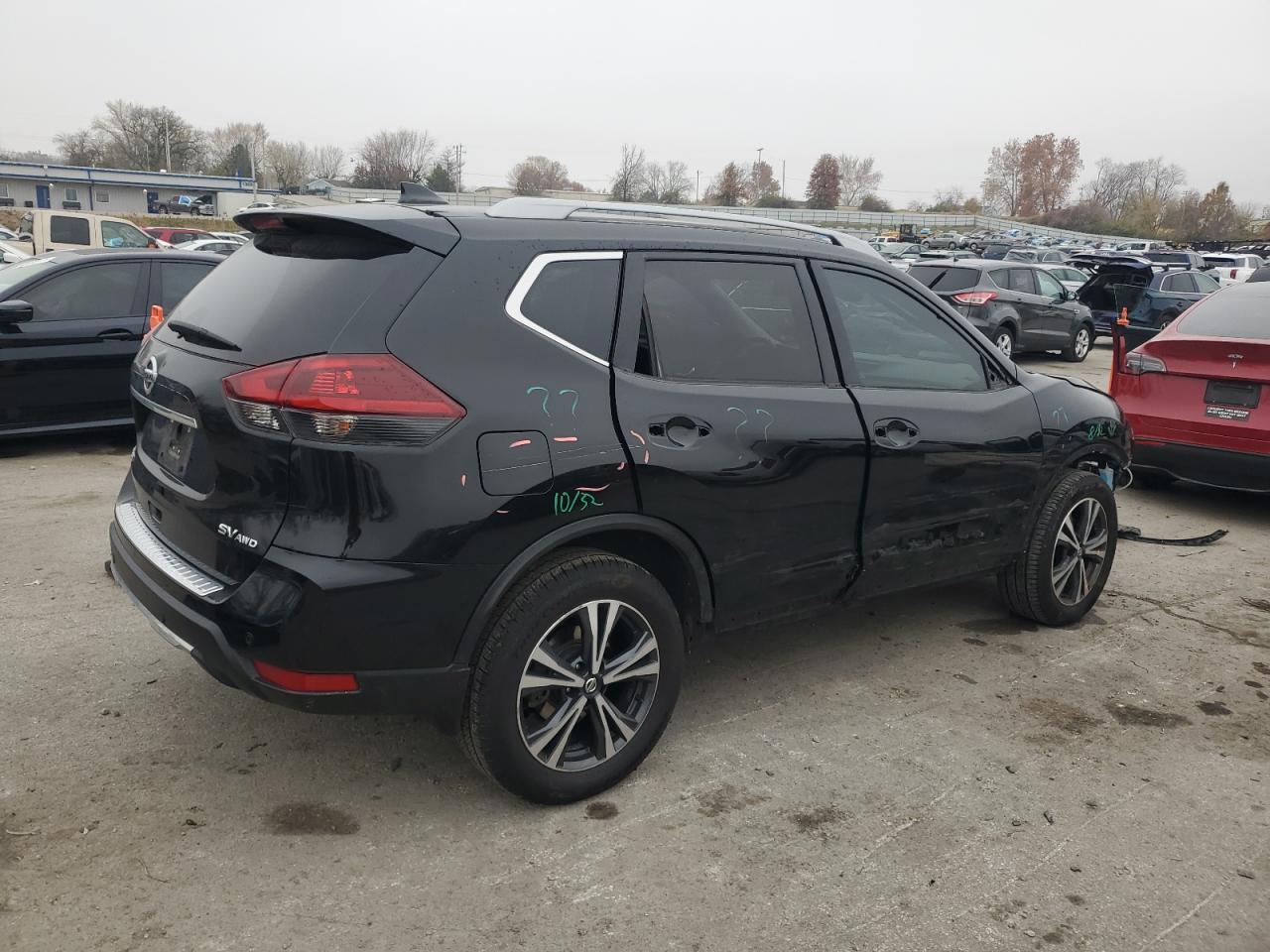NISSAN ROGUE S