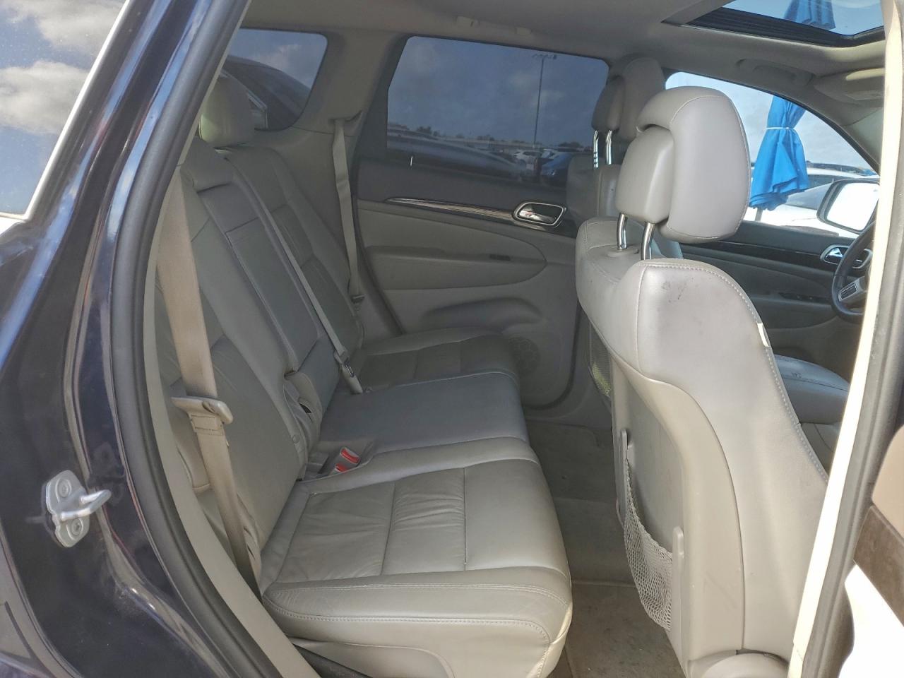 JEEP GRAND CHEROKEE LAREDO