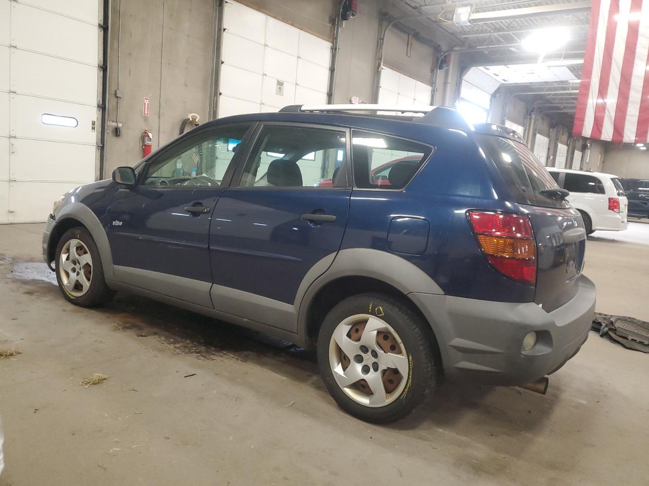 Lot #3302804911 2003 PONTIAC VIBE