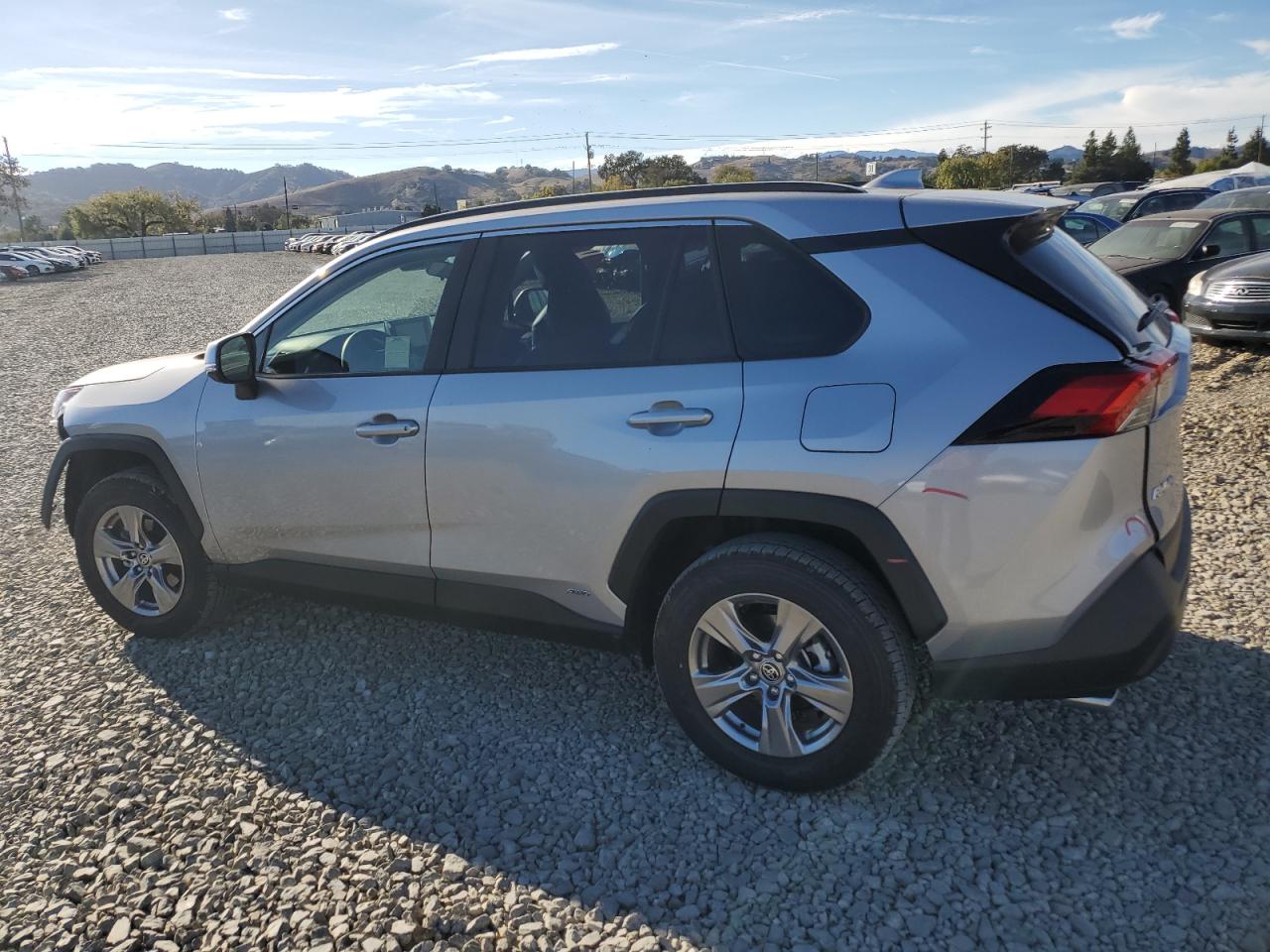 TOYOTA RAV4 LE