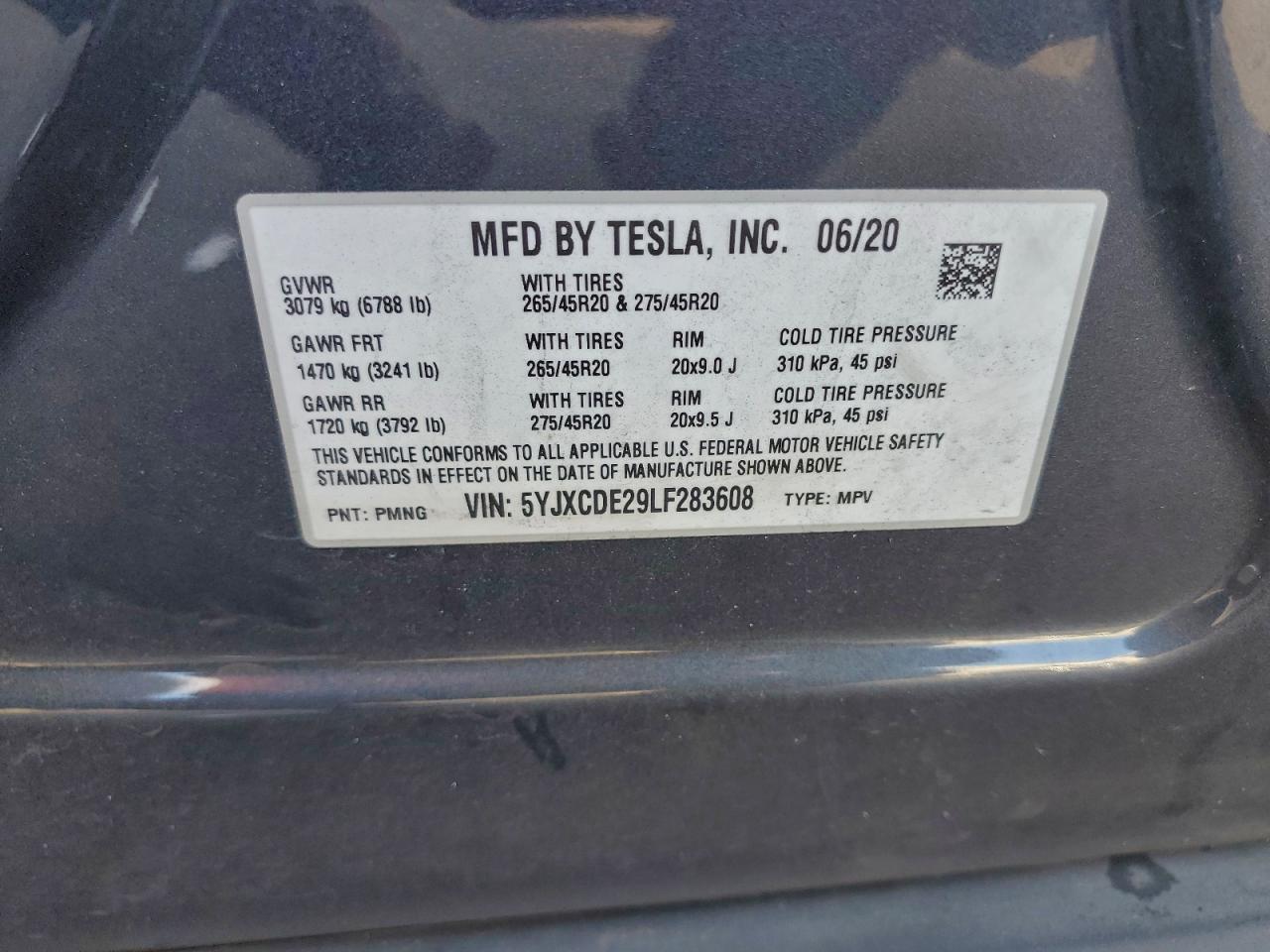TESLA MODEL X