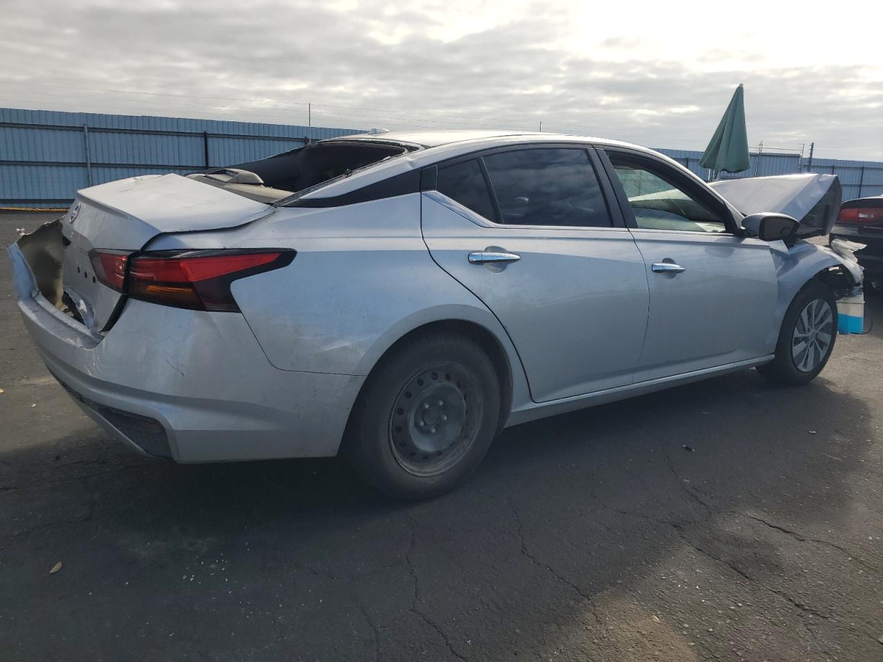 Lot #3310626836 2020 NISSAN ALTIMA S