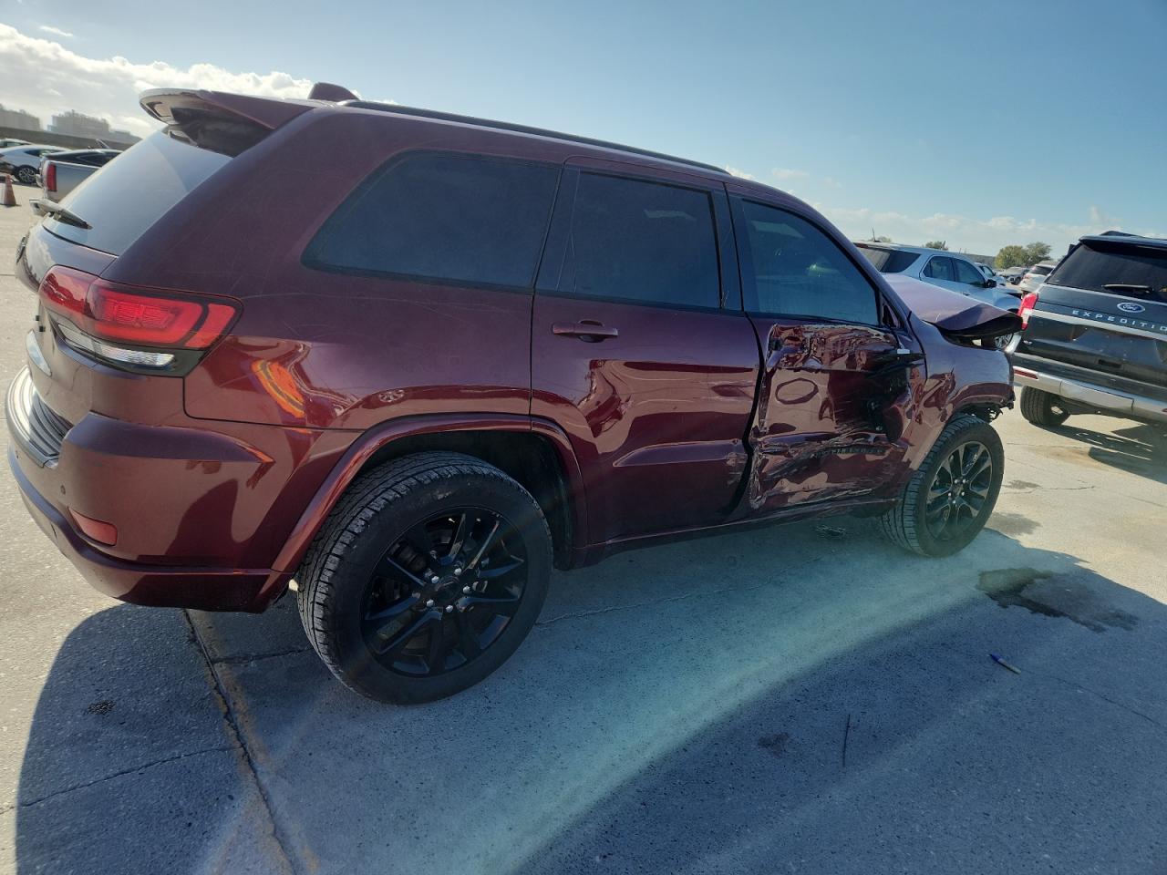 JEEP GRAND CHEROKEE LAREDO