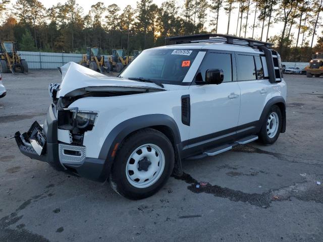 LAND ROVER DEFENDER 1