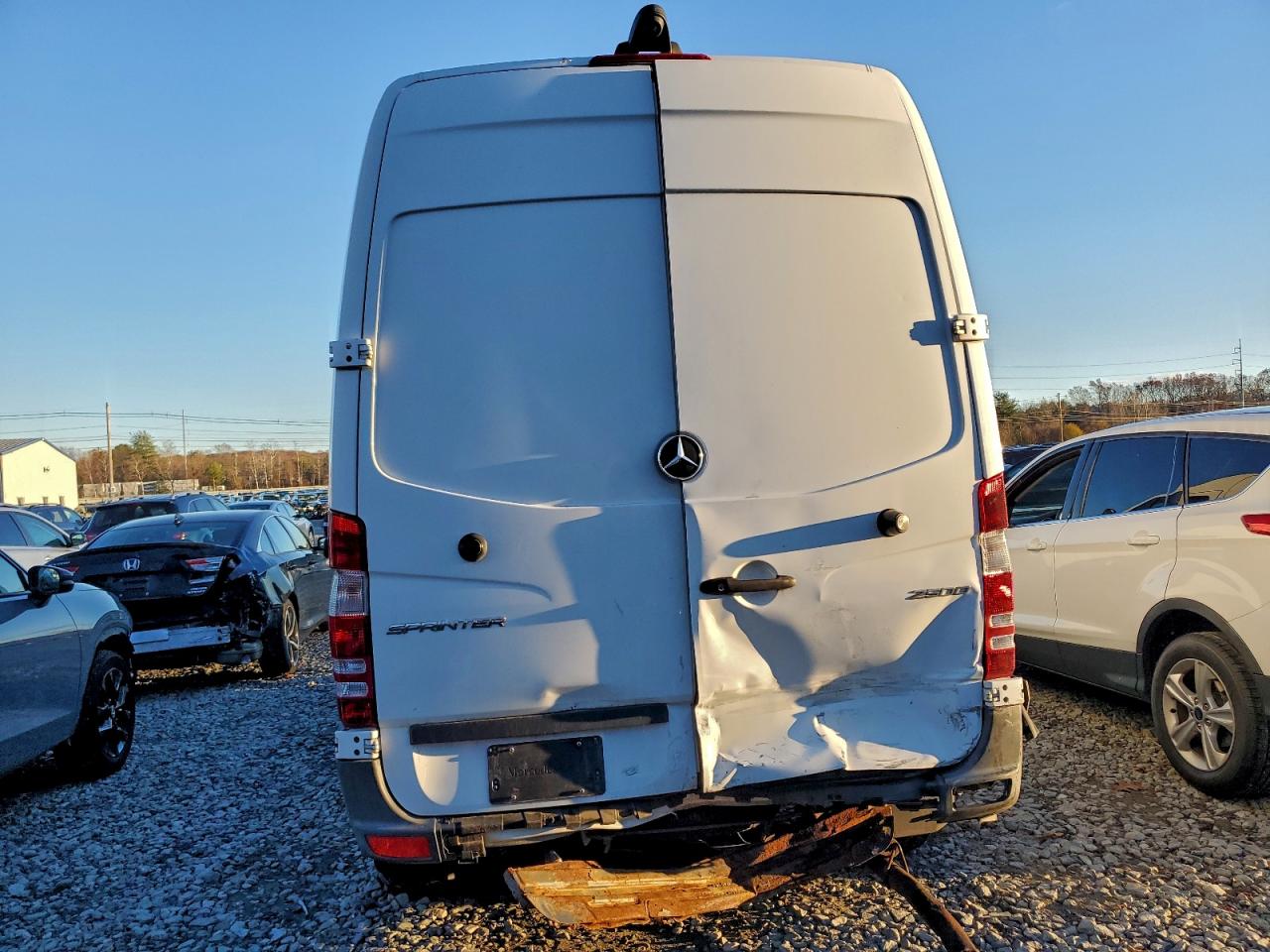 MERCEDES-BENZ SPRINTER 2500