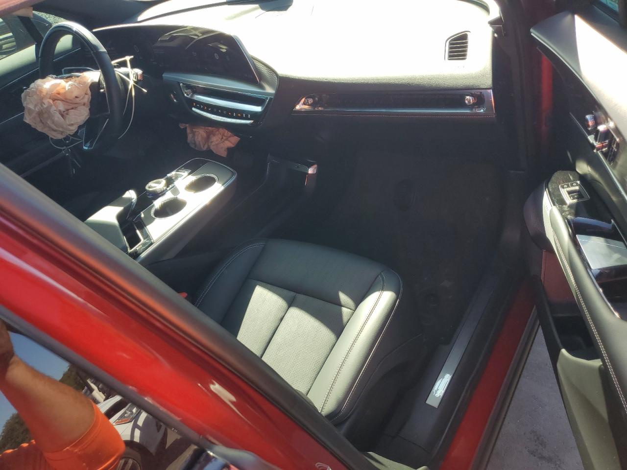 CADILLAC LYRIQ LUXURY