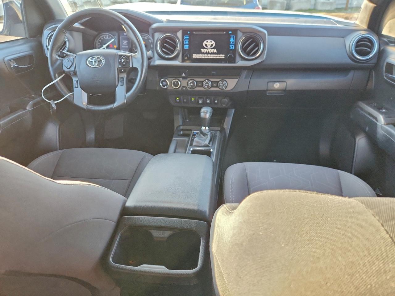 TOYOTA TACOMA DOUBLE CAB