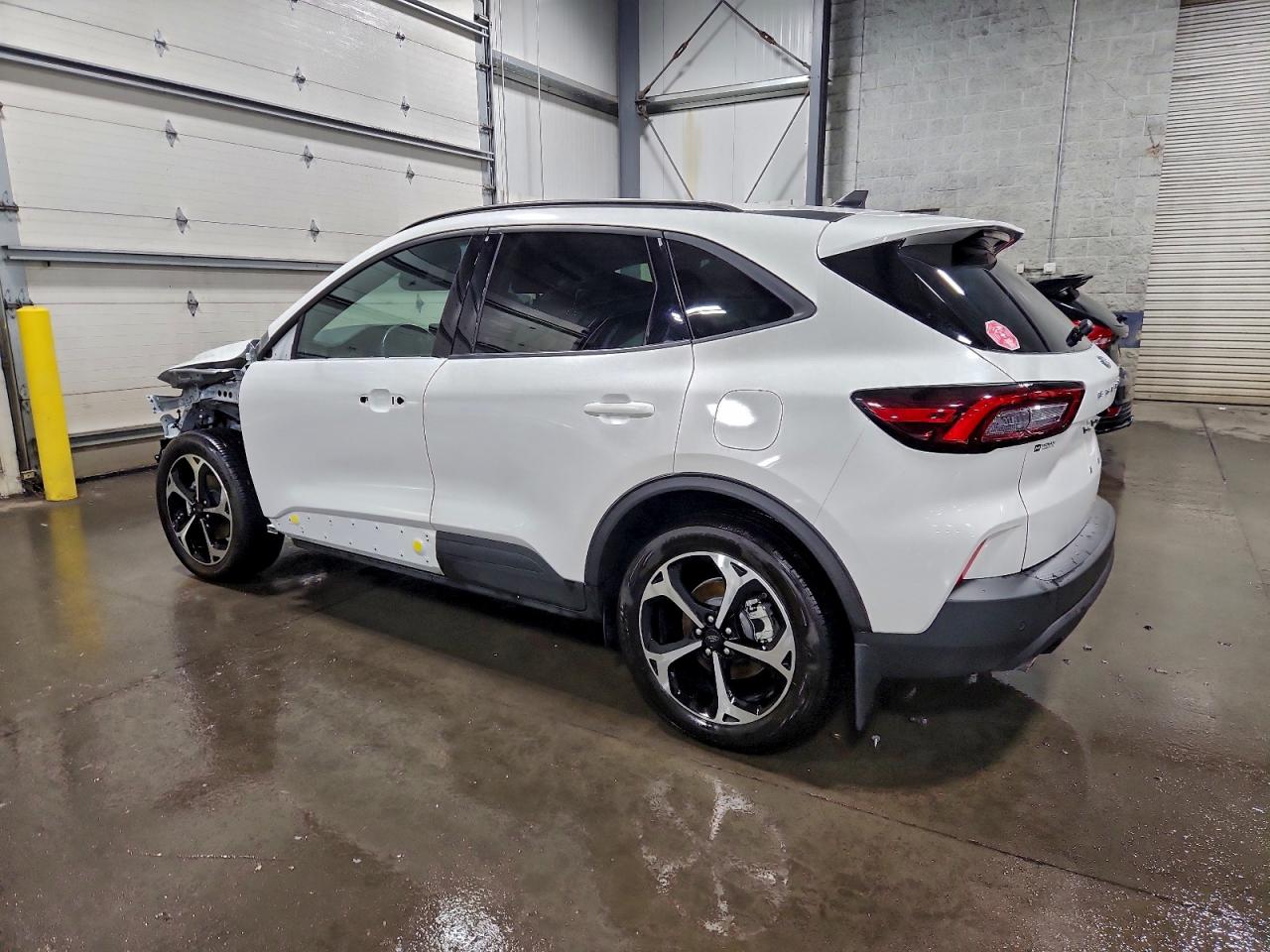 FORD ESCAPE ST LINE SELECT