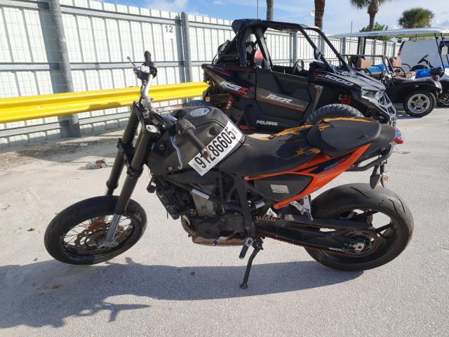 2017 KTM 690 DUKE VBKLDV400HM798737