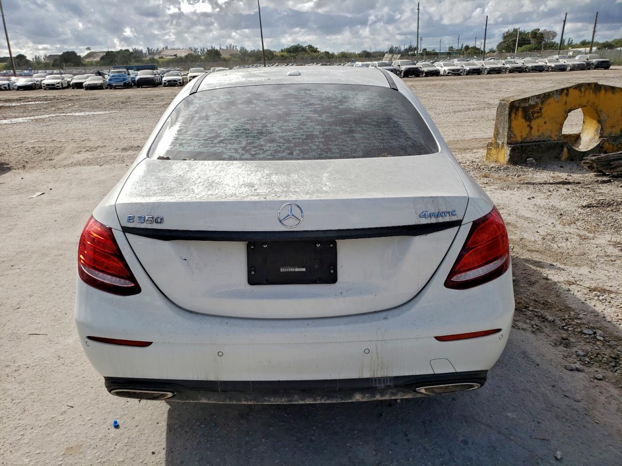 MERCEDES-BENZ E-CLASS 300 4MATIC