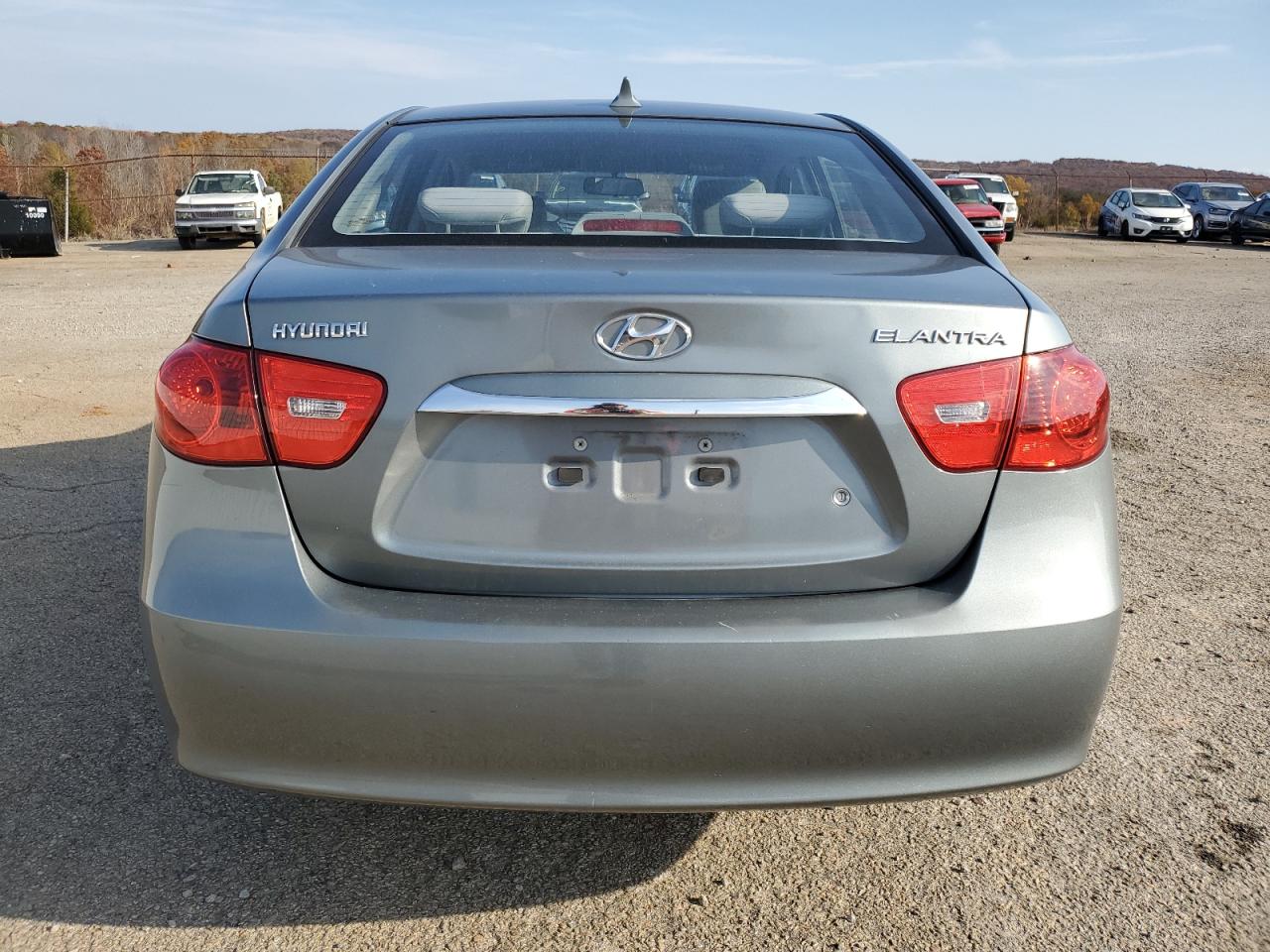 HYUNDAI ELANTRA BLUE