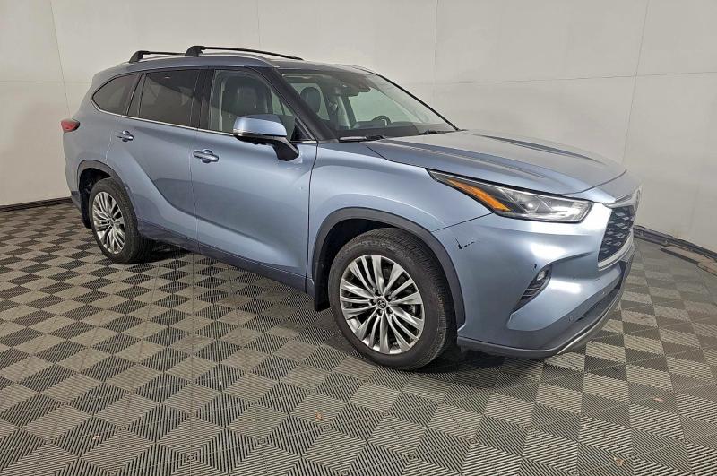 2023 TOYOTA HIGHLANDER #3296911875