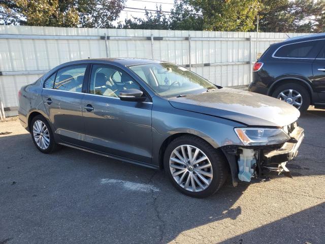 2011 VOLKSWAGEN JETTA SEL #3302736055