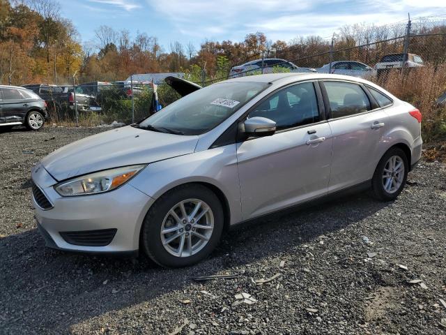 2016 FORD FOCUS SE - 1FADP3F24GL300811