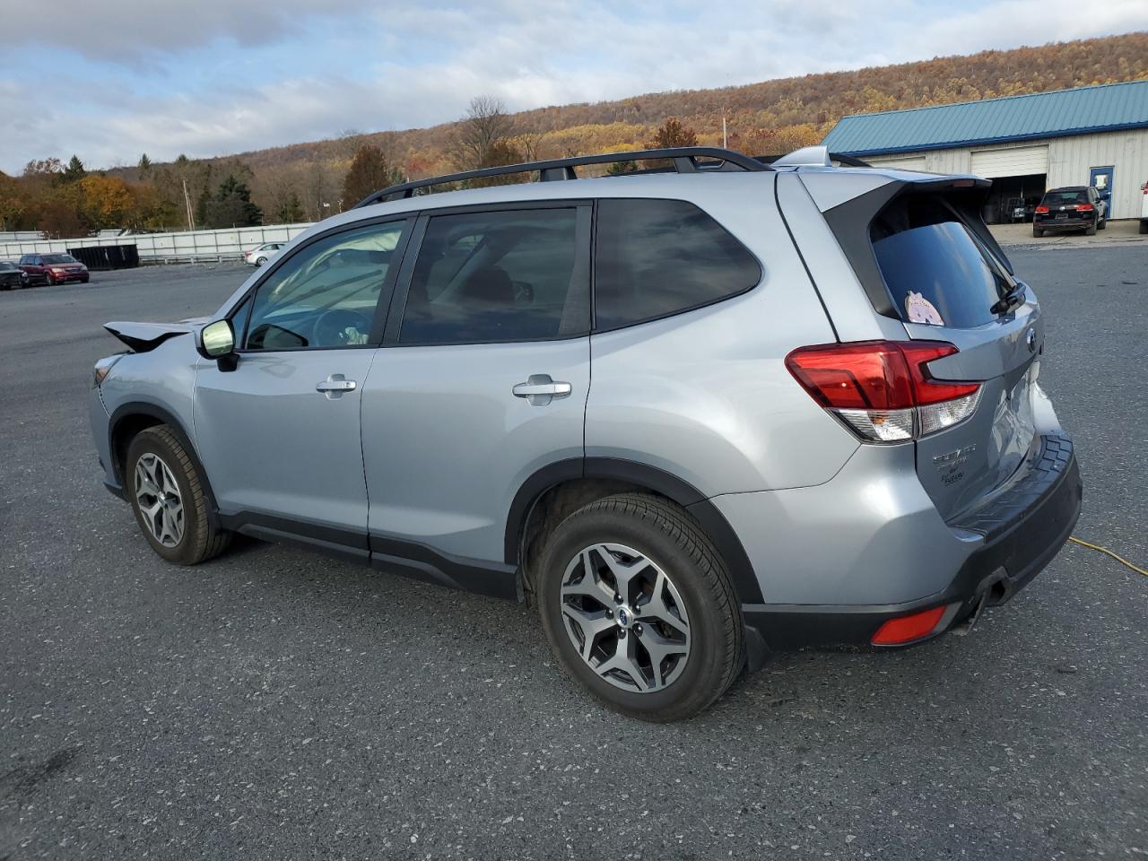 SUBARU FORESTER PREMIUM