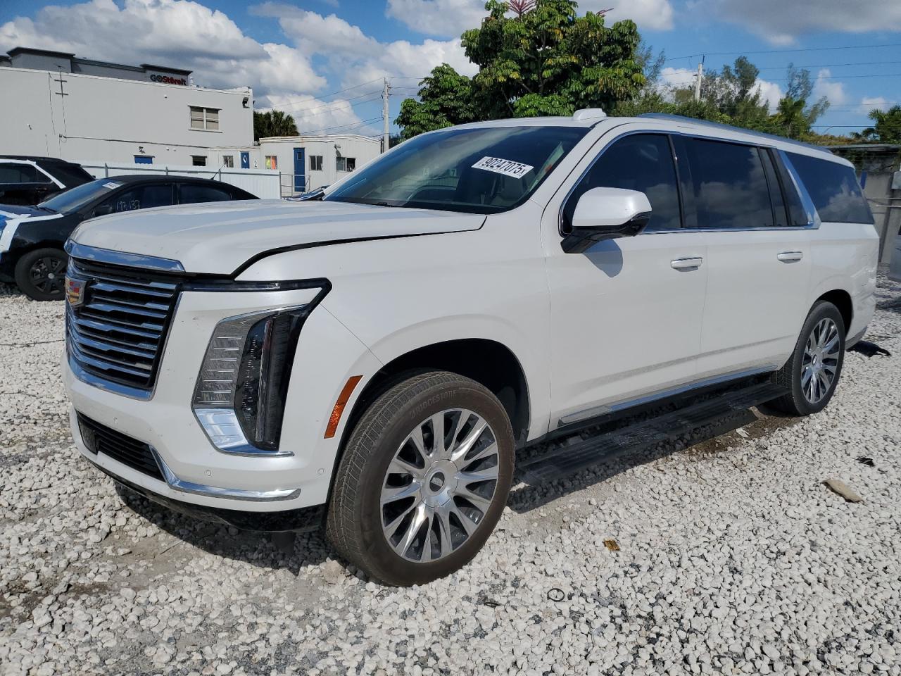 CADILLAC ESCALADE ESV PREMIUM LUXURY PLATINUM