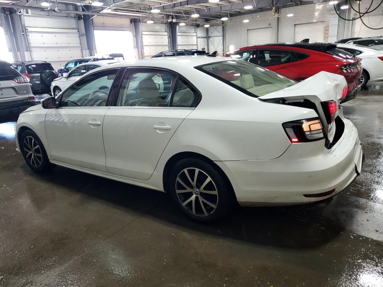 VOLKSWAGEN JETTA SE