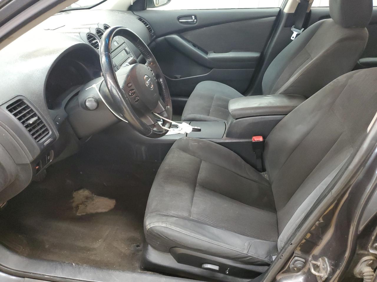 NISSAN ALTIMA BASE