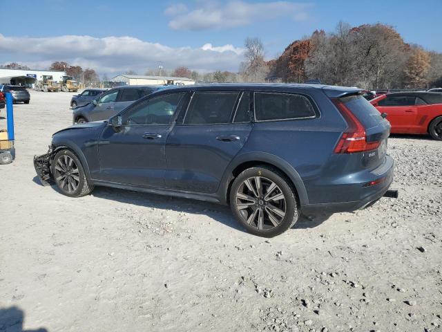 2020 VOLVO V60 CROSS #3301809331