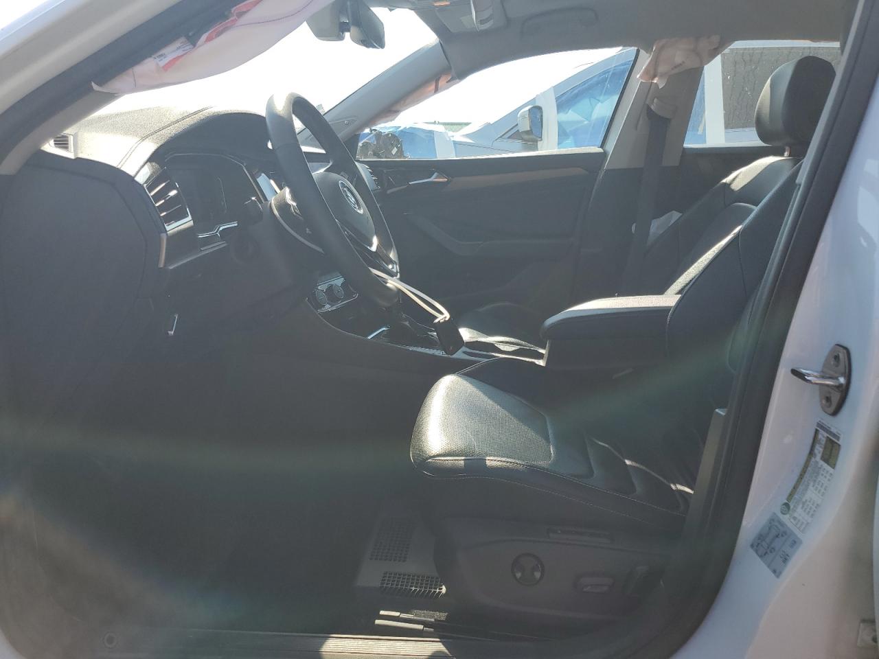 VOLKSWAGEN JETTA SEL PREMIUM