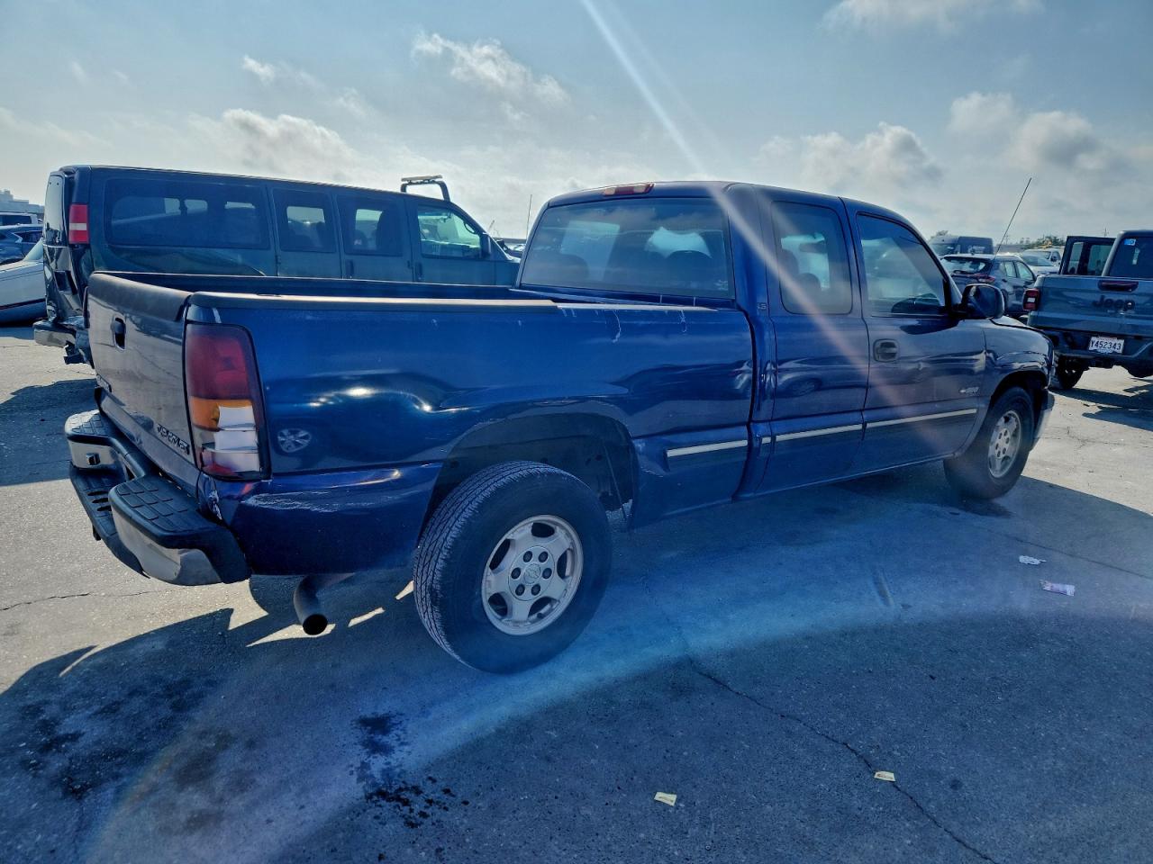 Lot #3305505089 2001 CHEVROLET SILVERADO