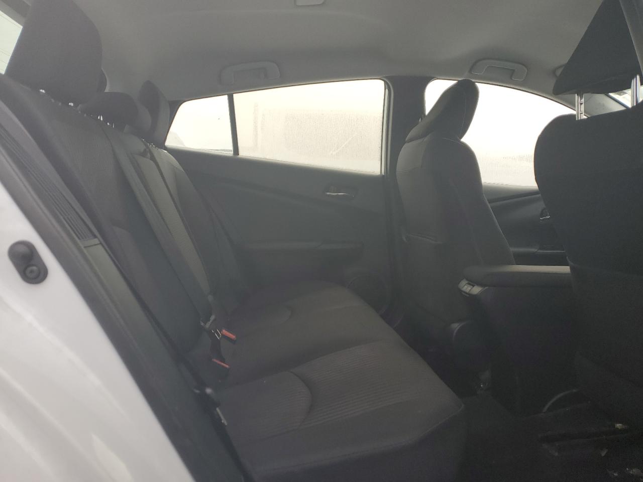 TOYOTA PRIUS PRIME LE