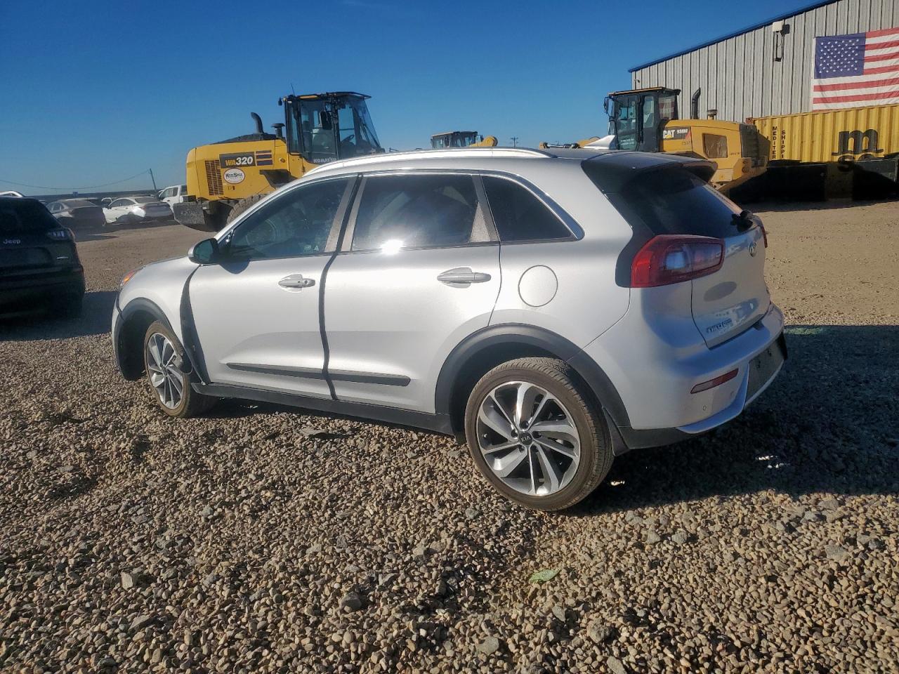 KIA NIRO EX TOURING