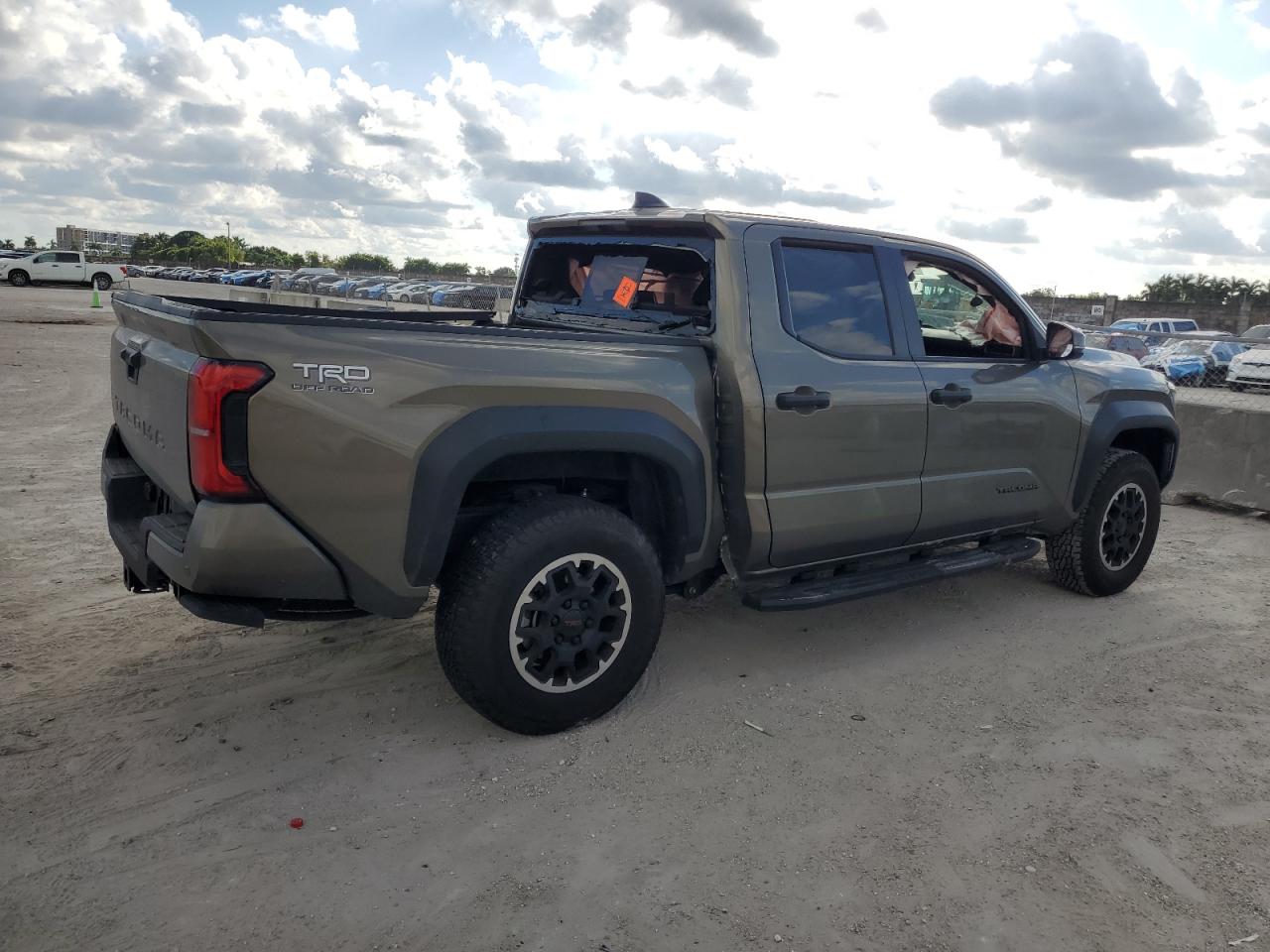 TOYOTA TACOMA DOUBLE CAB