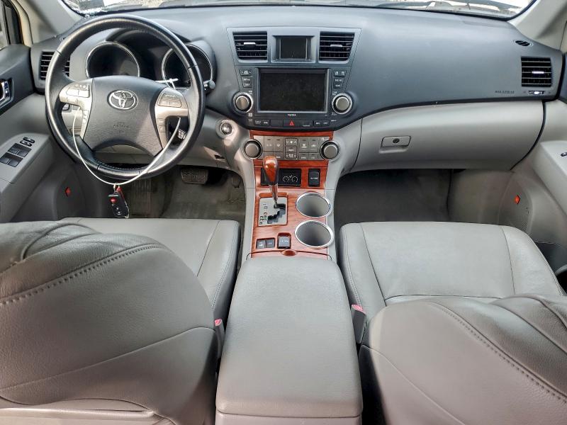 2008 TOYOTA HIGHLANDER #3297975829