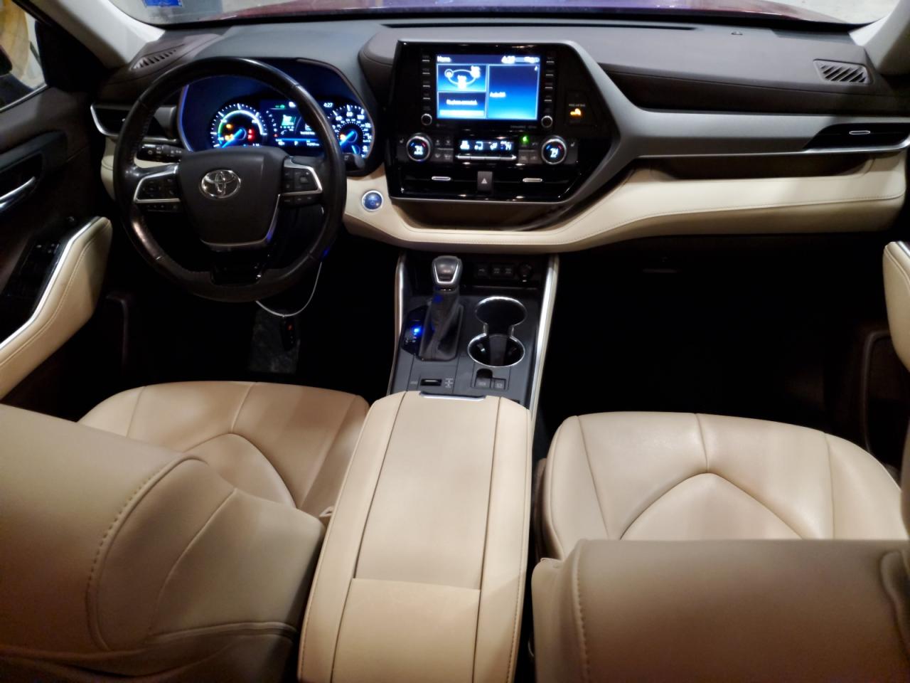 TOYOTA HIGHLANDER HYBRID XLE